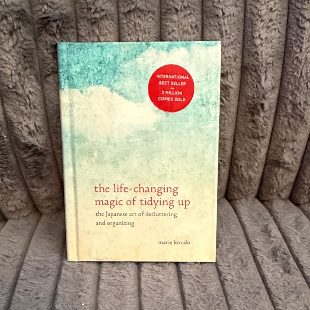 The Life-Changing Magic of Tidying Up Book